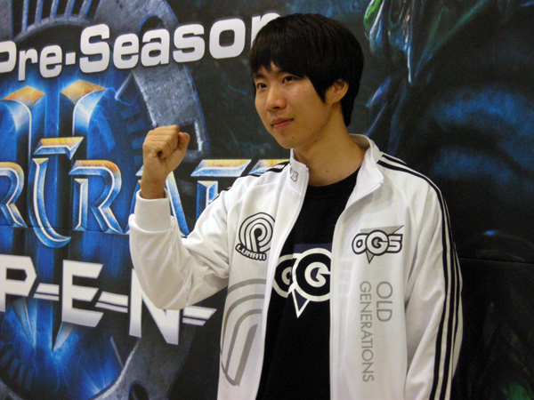 이윤열 선수 64강 진출…GSL 오픈 시즌 2 화려한 출격