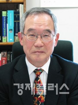 대산보험대상 수상자 서강대 이경룡 교수